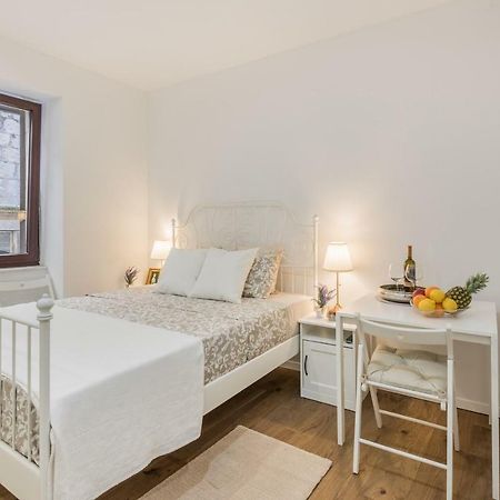 Mediterranean Vintage Room Split Eksteriør billede